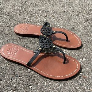 tory burch sandals